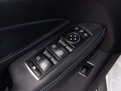 Used 2018 Mercedes-Benz GLE 350 4MATIC image 13