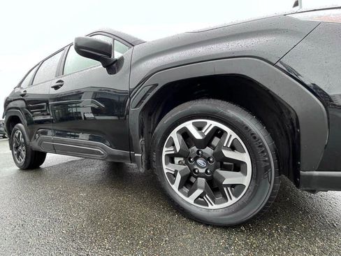 Certified 2025 Subaru Forester Premium image 10