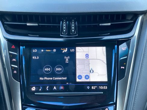Used 2019 Cadillac CTS Luxury RWD image 18