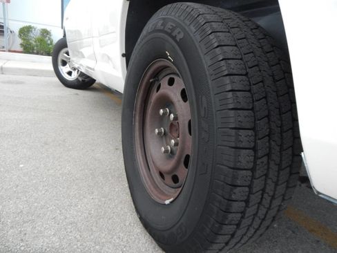 Used 2009 Dodge Ram 1500 Truck ST image 14