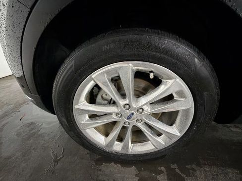 Used 2018 Ford Explorer Limited w/ Equipment Group 301A image 33