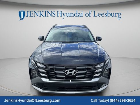 Certified 2025 Hyundai Tucson SEL AWD/4WD image 12