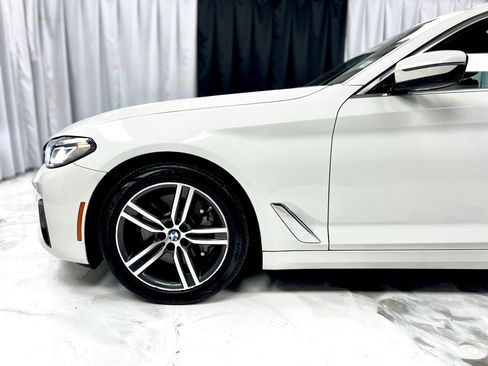 Used 2021 BMW 530i xDrive w/ Convenience Package image 10