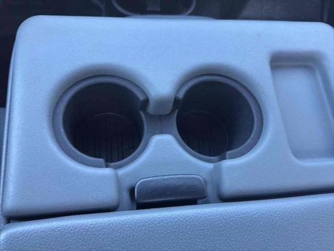 Used 2015 Ford F250 XL w/ Power Equipment Group image 22