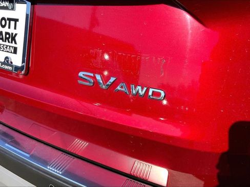 Used 2023 Nissan Rogue SV w/ SV Premium B Package image 23