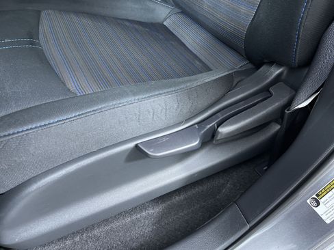 Certified 2025 Nissan Leaf S FWD image 12
