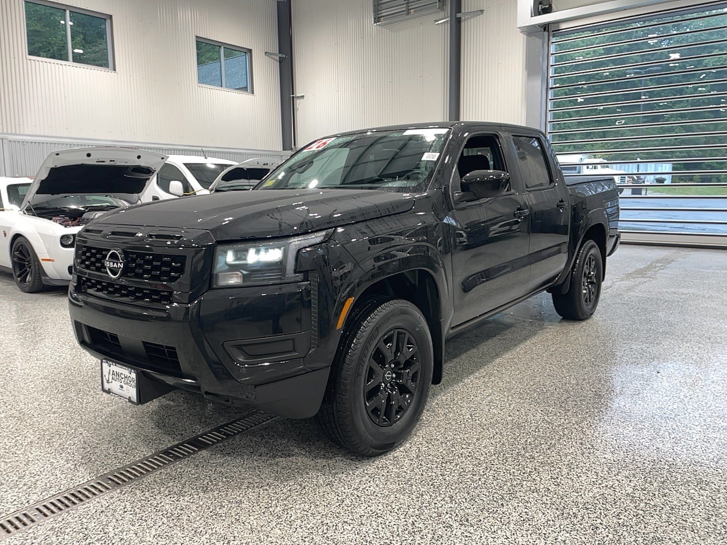 Used 2026 Nissan Frontier SV w/ SV Convenience Package AWD/4WD image 3