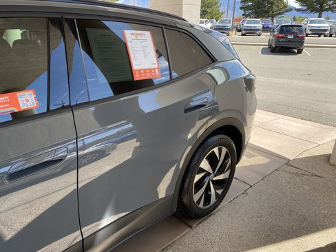 Certified 2024 Volkswagen ID.4 2WD image 57