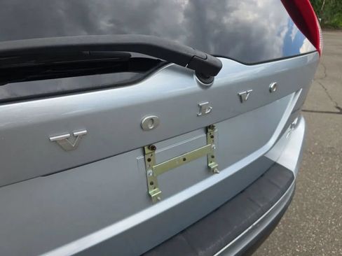 Used 2013 Volvo XC60 T6 AWD/4WD image 10