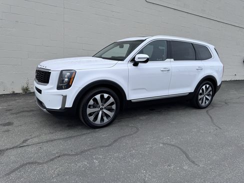 Used 2022 Kia Telluride SX image 1