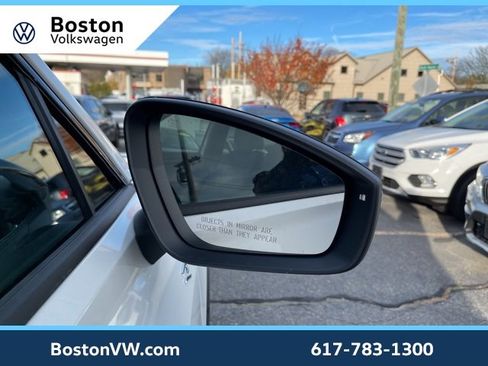 New 2026 Volkswagen Tiguan SE R-Line image 7