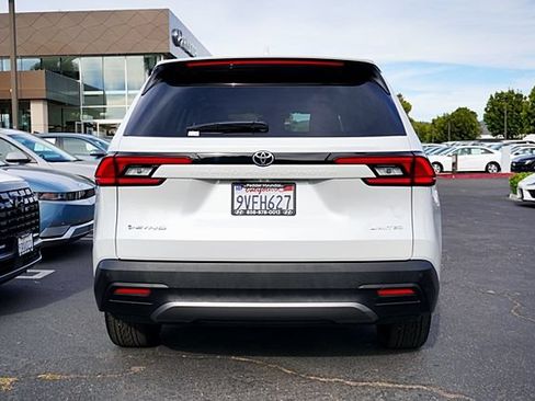 Used 2026 Toyota Grand Highlander AWD Hybrid image 9