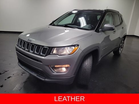 Used 2020 Jeep Compass Limited AWD/4WD image 5