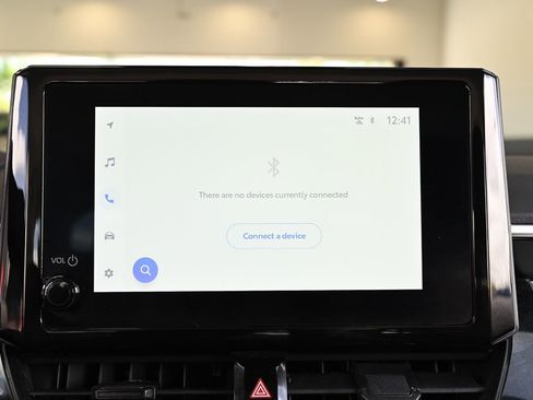 Used 2025 Toyota Corolla LE image 20