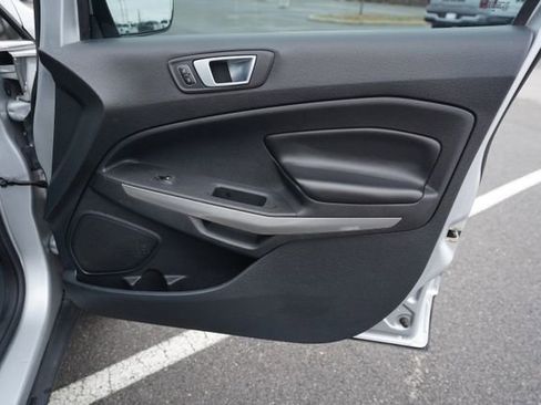 Used 2020 Ford EcoSport Titanium image 21