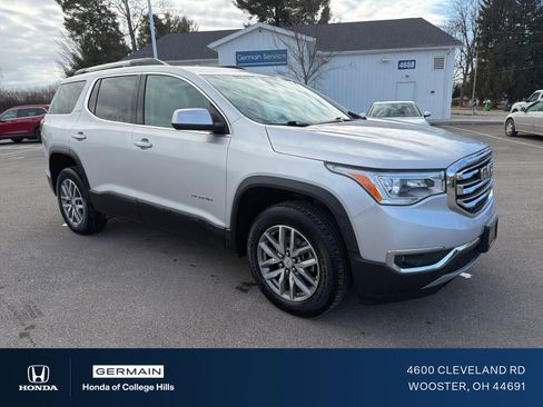 Used 2019 GMC Acadia SLE w/ Driver Alert Package I image 3