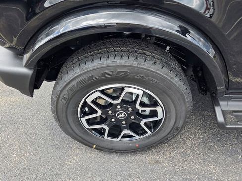 New 2026 Ford Bronco Outer Banks AWD/4WD image 10