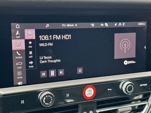 New 2025 Porsche Macan image 23