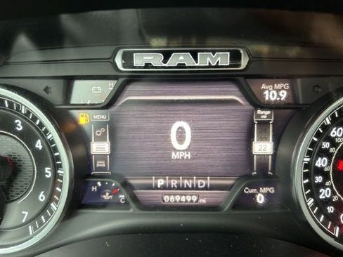 Used 2022 RAM 1500 Laramie image 28