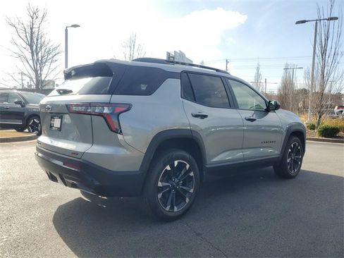 Used 2025 Chevrolet Equinox RS image 4