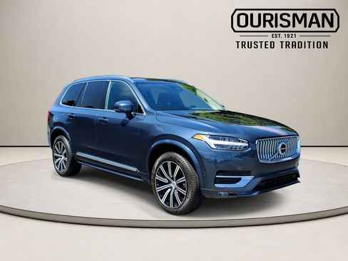 Used 2025 Volvo XC90 B6 Plus AWD/4WD image 2