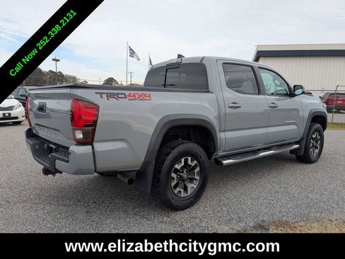 Used 2019 Toyota Tacoma SR image 4