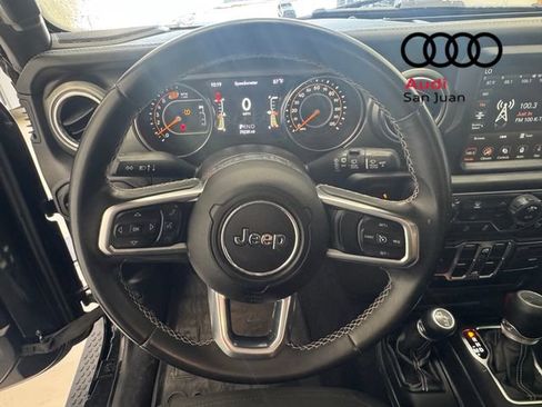 Used 2019 Jeep Wrangler Unlimited Sahara AWD/4WD image 20