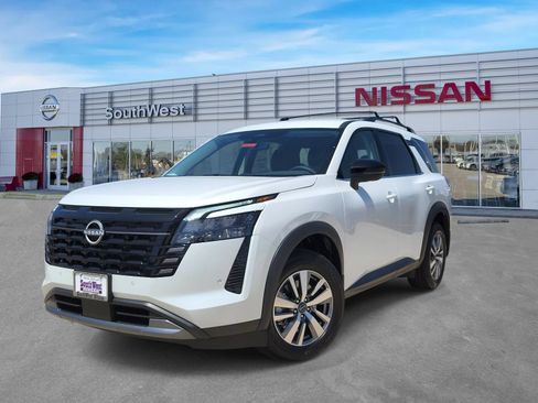New 2026 Nissan Pathfinder SL w/ Cargo Package FWD image 1