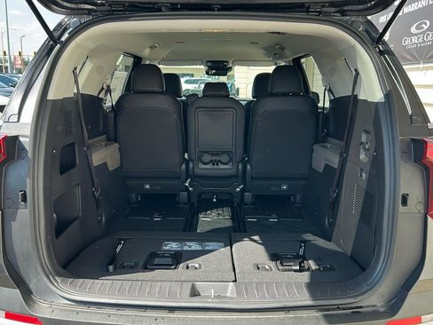 New 2026 Kia Carnival image 13