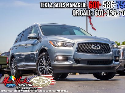 Used 2019 INFINITI QX60 Luxe w/ Sensory Package