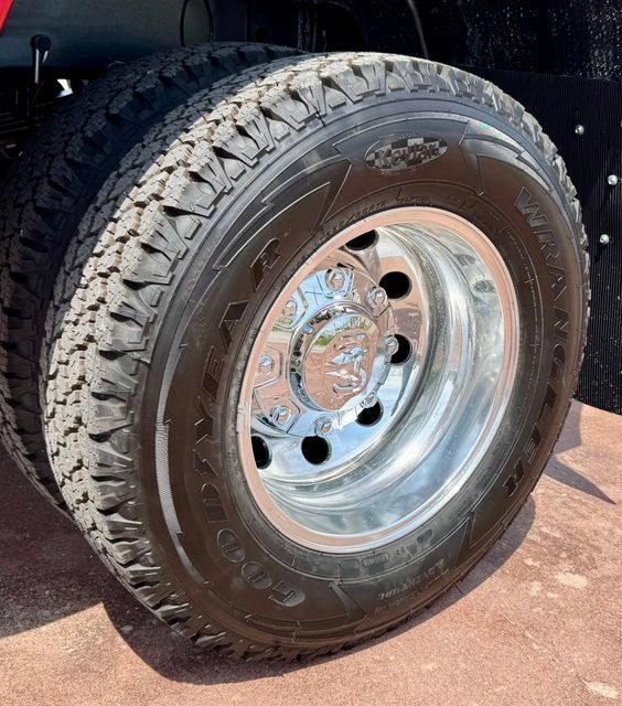 New 2027 RAM 3500 Big Horn AWD/4WD image 18