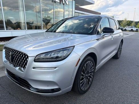 Used 2020 Lincoln Corsair Reserve FWD image 9
