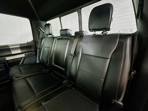 Used 2016 Ford F150 Lariat image 22