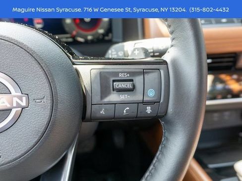 Certified 2024 Nissan Rogue Platinum w/ Platinum Premium Package AWD/4WD image 29