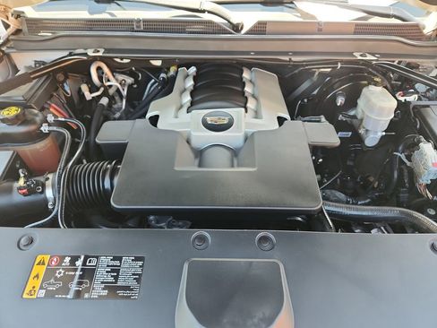 Used 2019 Cadillac Escalade ESV Platinum image 20