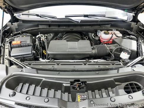 Certified 2025 Cadillac Escalade Sport w/ LPO, ONYX Package image 29