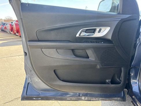 Used 2017 Chevrolet Equinox LT w/ Convenience Package image 15