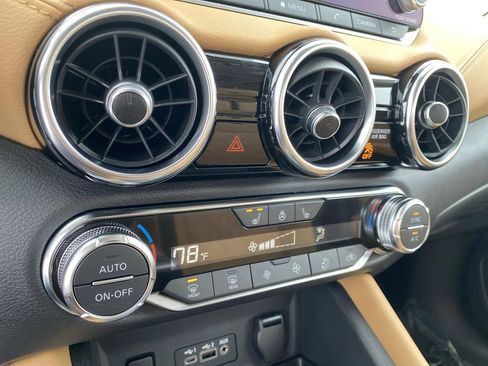 New 2025 Nissan Sentra SV w/ SV Premium Package image 19