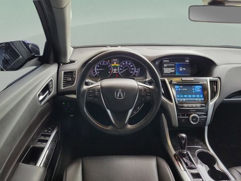 Used 2020 Acura TLX image 12