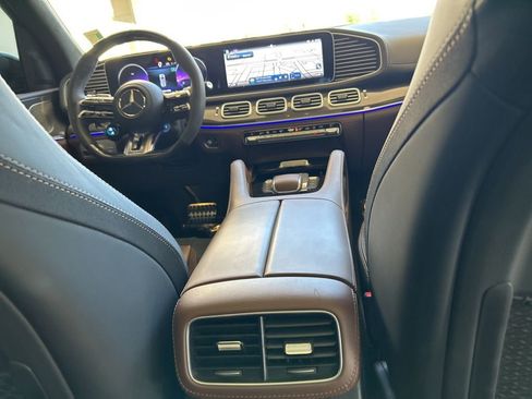 Used 2024 Mercedes-Benz GLS 63 AMG 4MATIC image 31