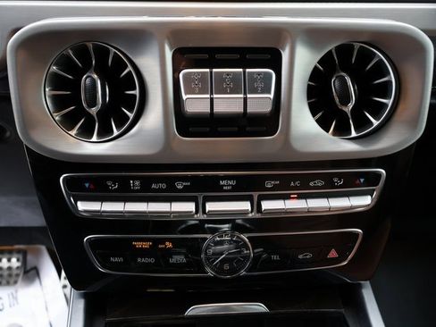Used 2019 Mercedes-Benz G 550 image 30