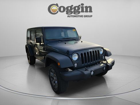 Used 2017 Jeep Wrangler Unlimited Sport w/ Max Tow Package AWD/4WD image 5