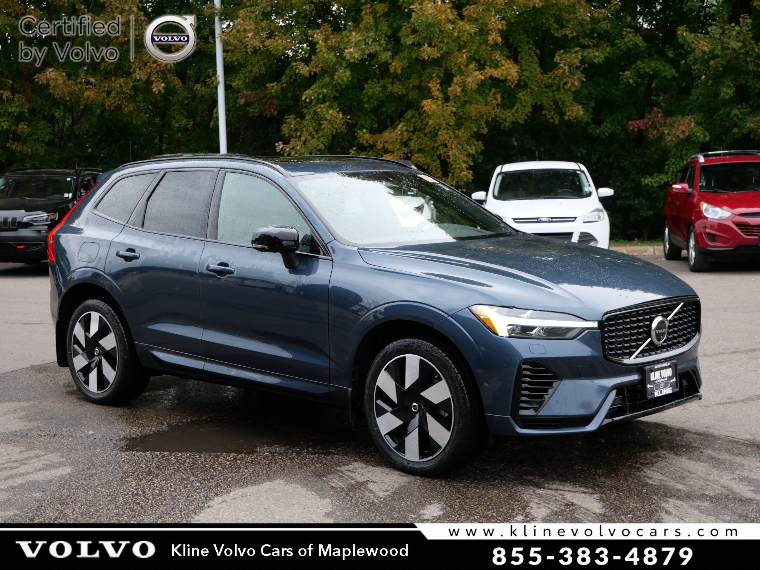 Certified 2024 Volvo XC60 T8 Plus w/ Climate Package AWD/4WD image 1