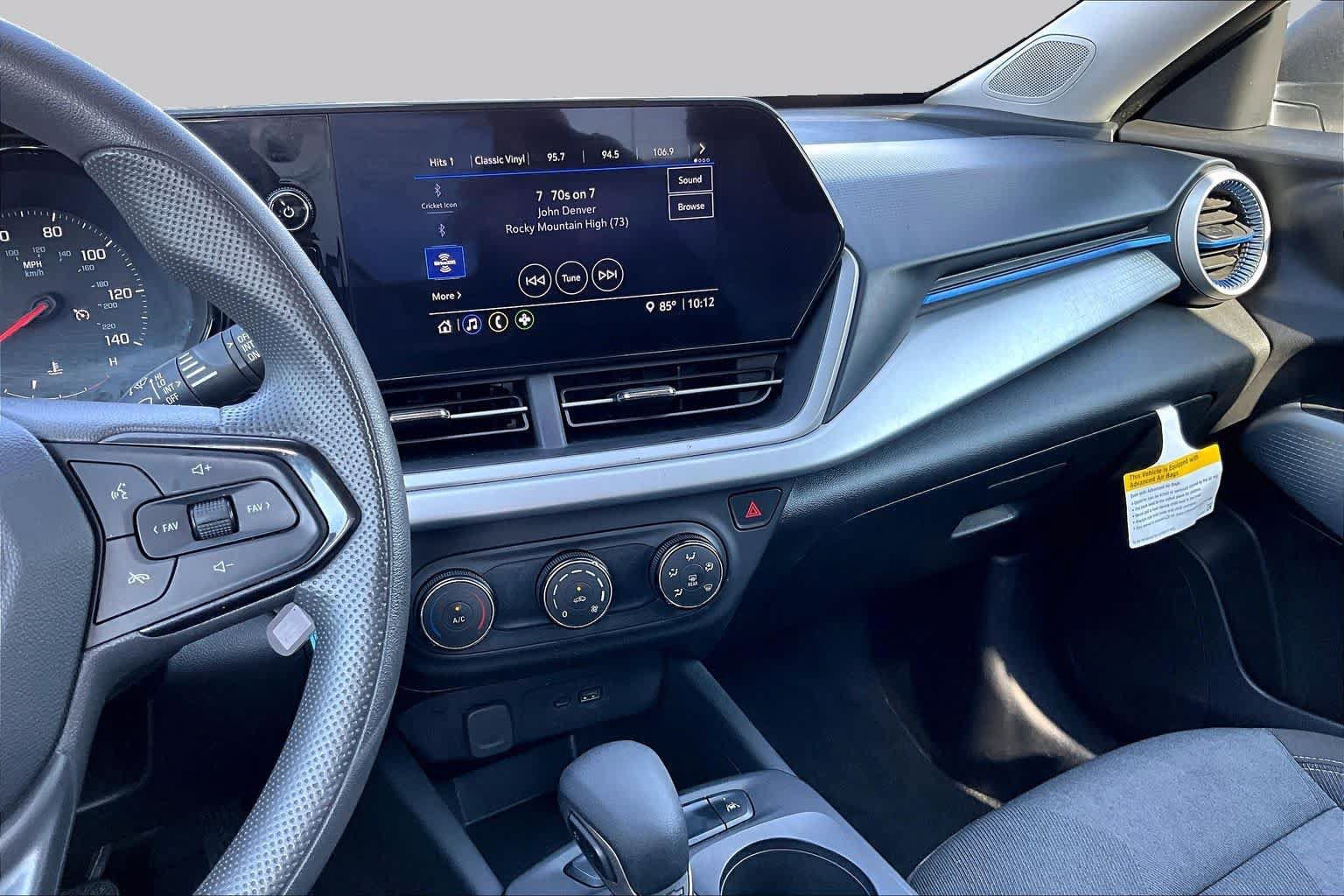 Used 2025 Chevrolet Trax LS FWD image 7