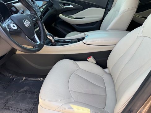 Used 2017 Buick Envision Premium w/ LPO, Cargo Package AWD/4WD image 20