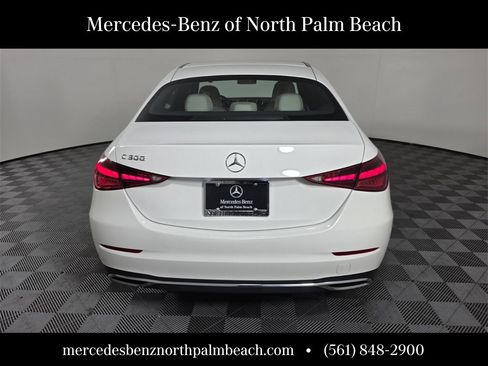 Certified 2022 Mercedes-Benz C 300 Sedan image 5