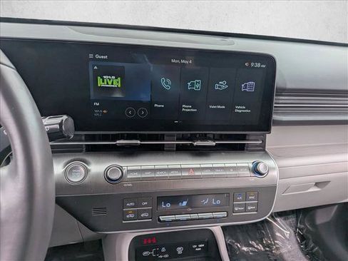 Used 2025 Hyundai Kona SEL FWD image 23