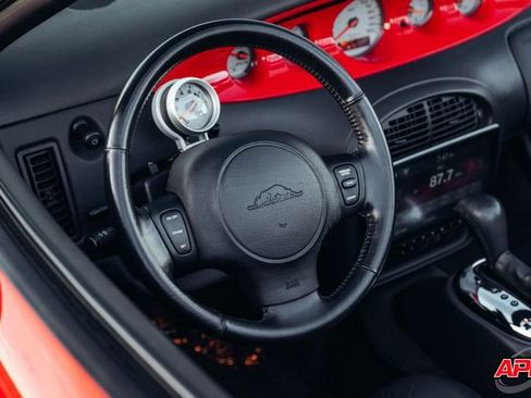 Used 2000 Plymouth Prowler image 6