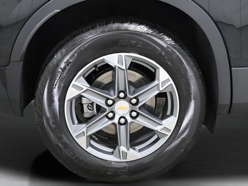 Used 2025 Chevrolet Blazer LT image 31