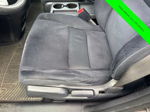 Used 2010 Honda CR-V EX image 16